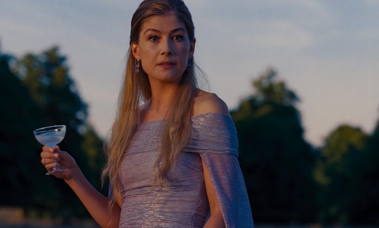 rosamund pike